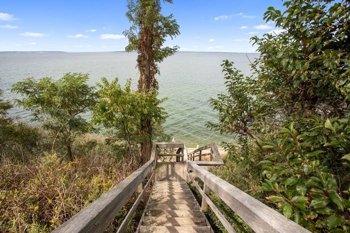 9 Shadyrest Drive, Sag Harbor